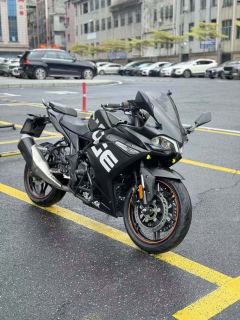 Voge 300RR - ფოტო 1