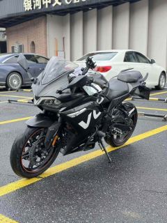 Voge 300RR - ფოტო 3