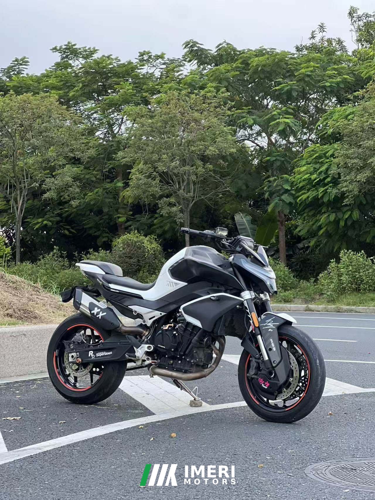 2023 CFMOTO 800NK