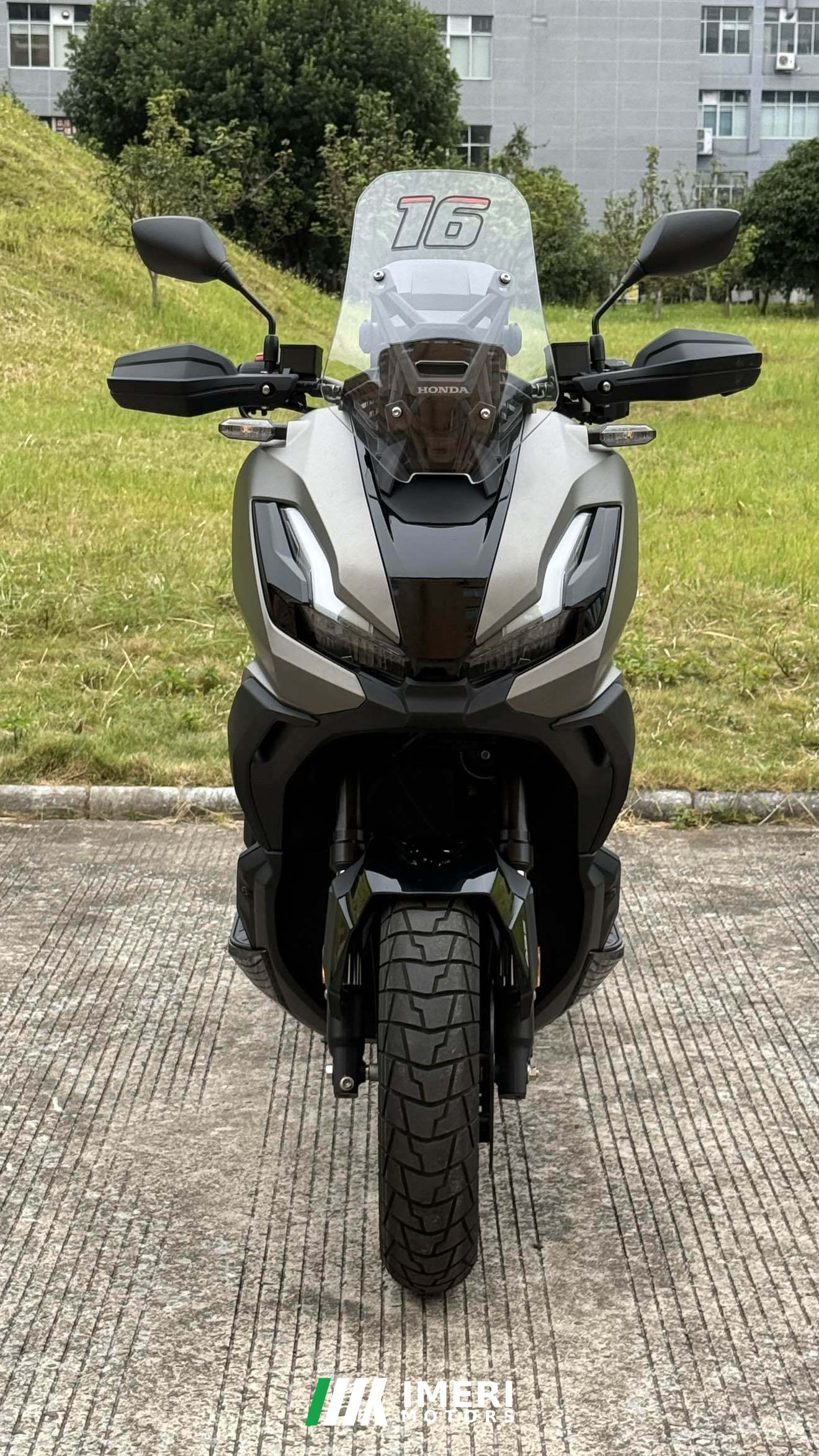 2025 Honda ADV350