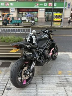 Benelli 752S 750 cc - ფოტო 1