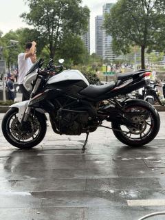 Benelli TNT600i - ფოტო 6