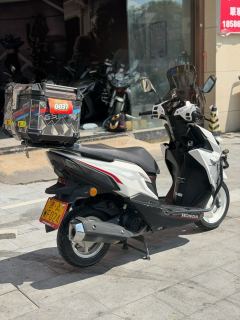 Sundiro Honda RX125Fi - ფოტო 9