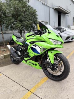 Kawasaki ZX-4R 400 cc - ფოტო 1