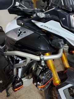 Triumph Tiger 900 - ფოტო 9