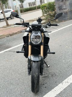 Honda CB650R - ფოტო 3