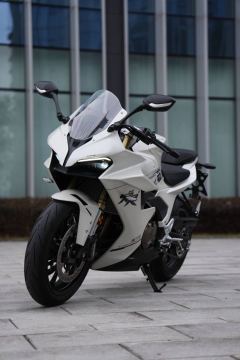 QJMOTOR Roewe i5 550 / Sai 550 *(Context-dependent, usually referring to the motorcycle "Sai 550" or Roewe car v - photo 2