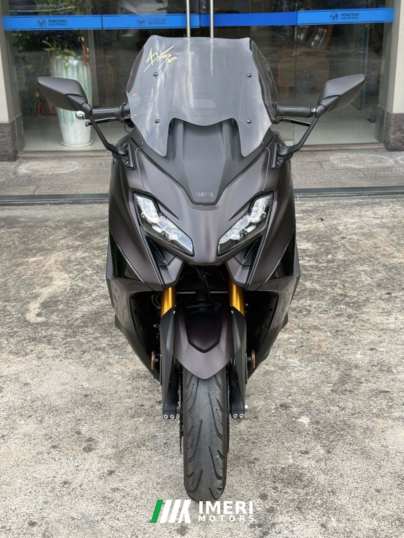 2024 Yamaha TMAX 560 cc