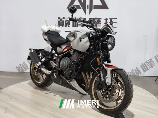 2026 Triumph Trident 800
