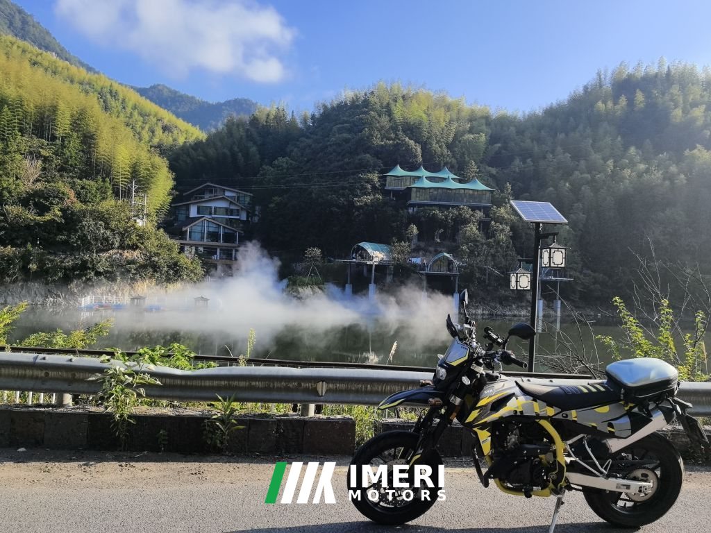 2021 SWM SM 150