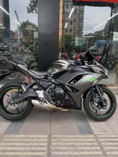 Kawasaki Ninja 650 - ფოტო 3