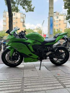Kawasaki ZX-4R 400 cc - ფოტო 5