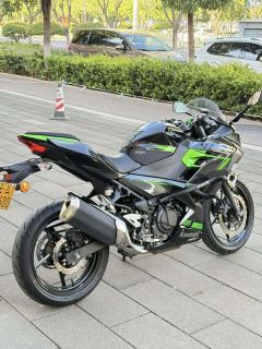 Kawasaki Ninja 400 - фото 2