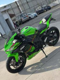 Kawasaki ZX-4R 400 cc - photo 1