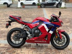 Honda CBR 600RR - photo 4