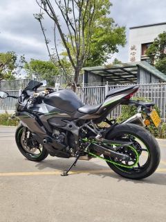 Kawasaki ZX-4R 400 cc - ფოტო 3