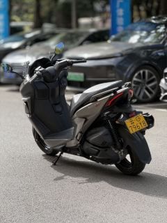 KYMCO Zongshen ST250 - photo 2