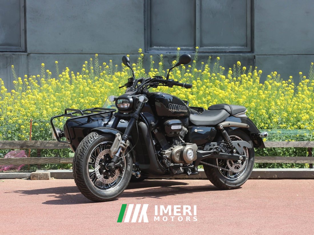 QJMOTOR 350+ - motorcycle from China
