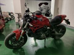 Ducati Monster 821 - ფოტო 1