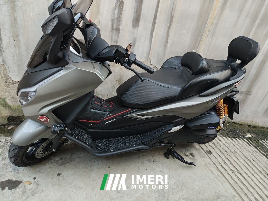 2025 Honda NSS350