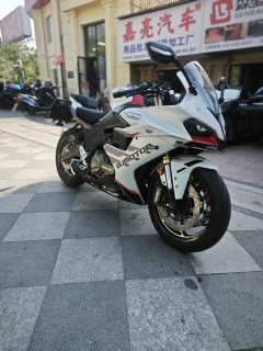 QJMOTOR Roewe i5 550 / Sai 550 *(Context-dependent, usually referring to the motorcycle "Sai 550" or Roewe car v - ფოტო 2