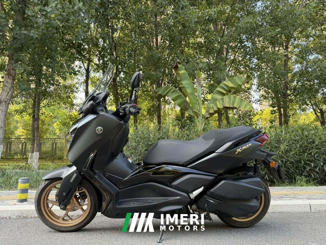 Yamaha XMAX 300 cc - motorcycle from China
