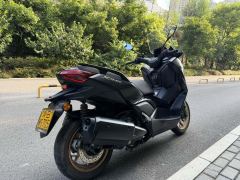 Yamaha XMAX 300 cc - photo 4