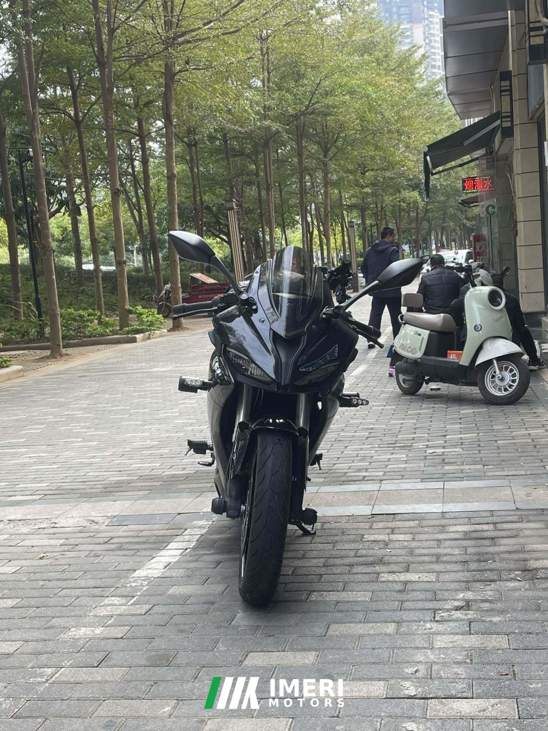 QJMOTOR SRK 250 - мотоцикл из Китая