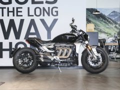 Triumph Rocket 3 2500 cc - ფოტო 5