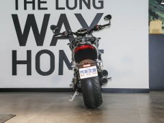 Triumph Rocket 3 2500 cc - ფოტო 7