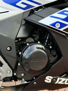 Haojue Suzuki GSX250R - ფოტო 4