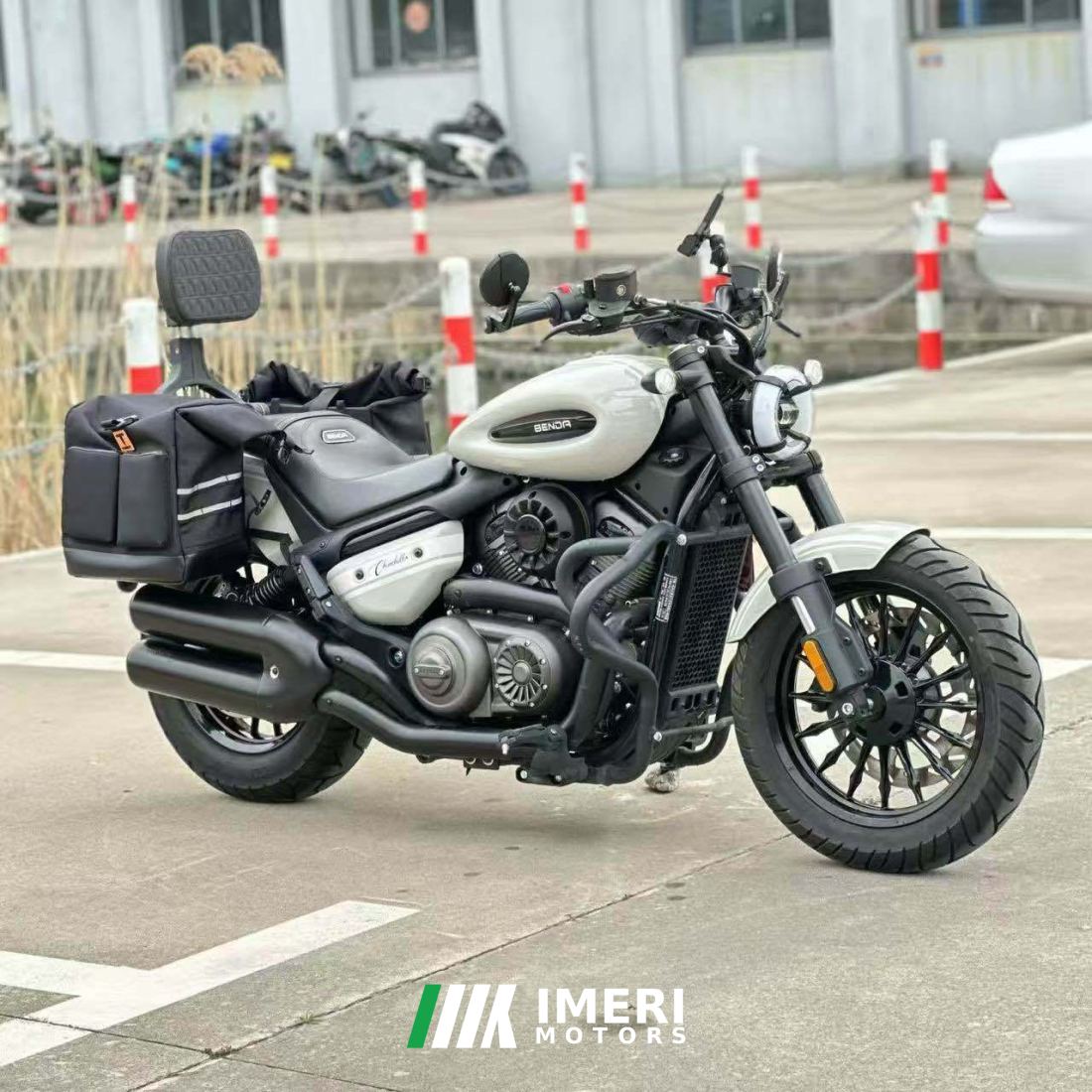 Benda Chinchilla 350 - motorcycle from China