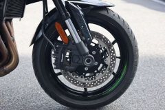 Kawasaki Versys 1100 - ფოტო 6