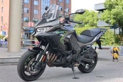Kawasaki Versys 1100 - ფოტო 8