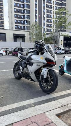 QJMOTOR SRK 550 - фото 3
