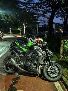 Kawasaki Z1000 - photo 1