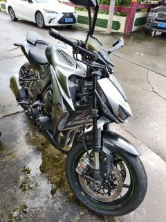 Kawasaki Z1000 - photo 8