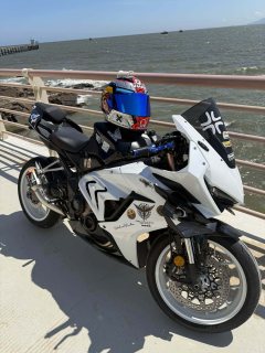 Honda CBR650R - ფოტო 5