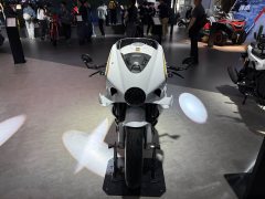 QJMOTOR Super921 - ფოტო 11