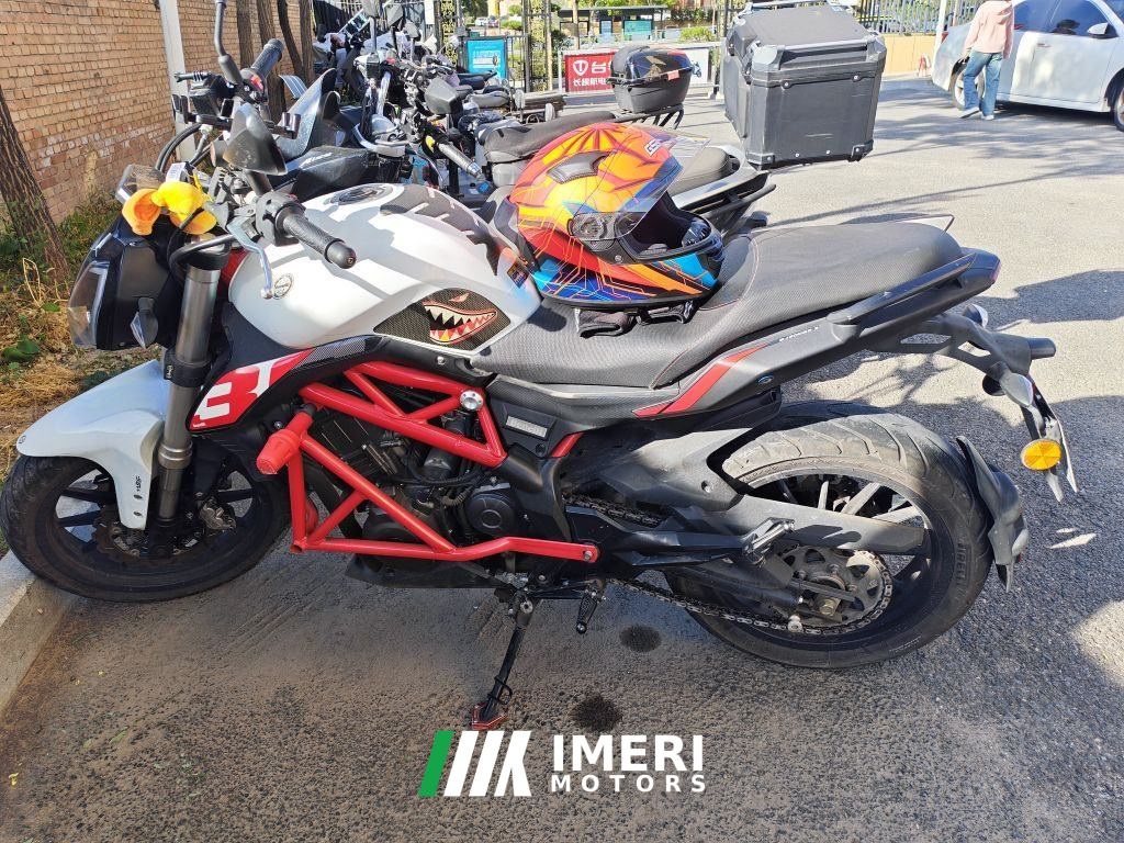Benelli TNT 300 / BN 302S - მოტოციკლი ჩინეთიდან