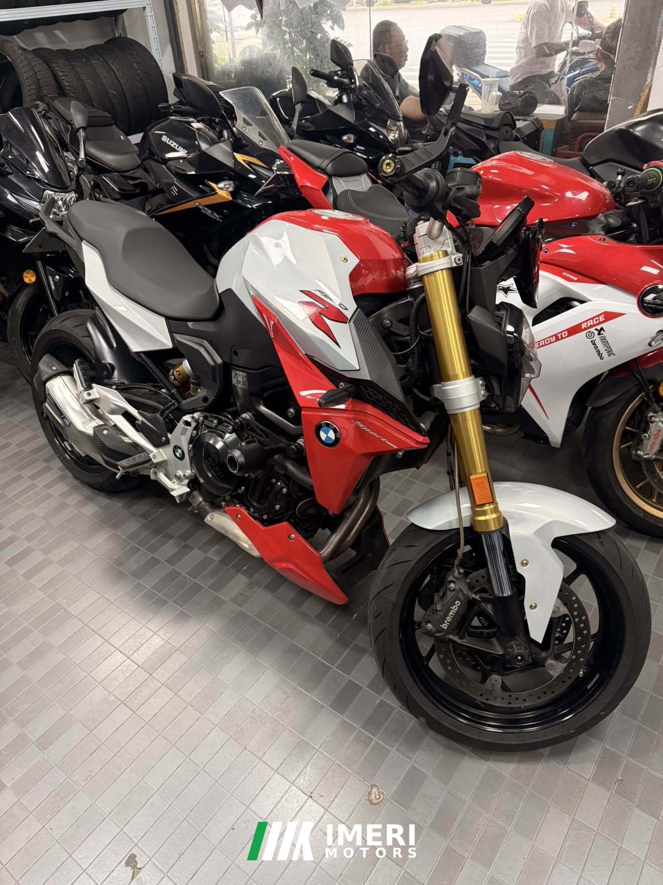 2021 BMW F 900 R