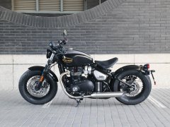 Triumph Bonneville Bobber 1200 cc - photo 4