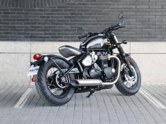 Triumph Bonneville Bobber 1200 cc - photo 7