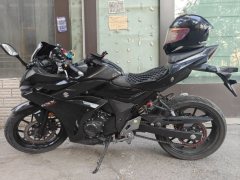 Haojue Suzuki GSX250R - ფოტო 3
