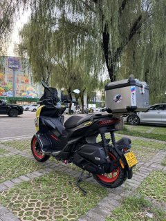Aprilia SR GT 200 - ფოტო 4