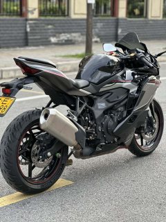 Kawasaki ZX-4R 400 cc - ფოტო 5