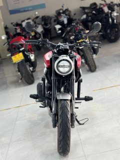 Sundiro Honda CB190TR - ფოტო 1