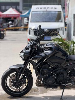 Kawasaki Z900 950 cc - фото 3