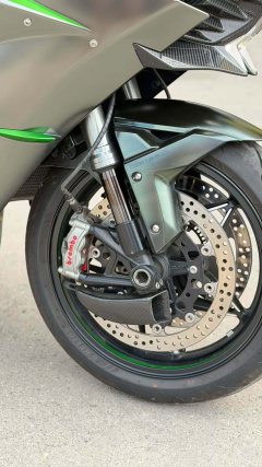 Kawasaki Ninja H2 1000 cc - ფოტო 4
