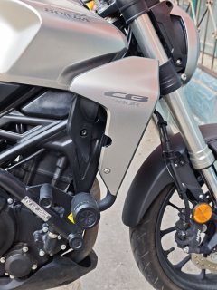 Honda CB300R - photo 5